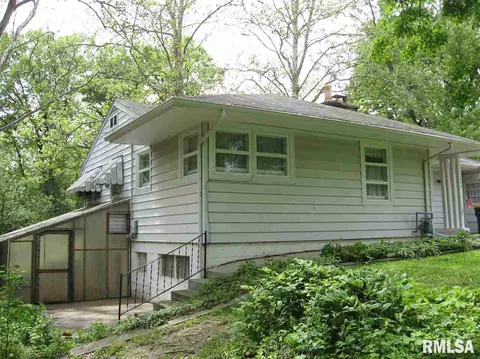 1339 Parkview Dr, Macomb, IL 61455 photo 15
