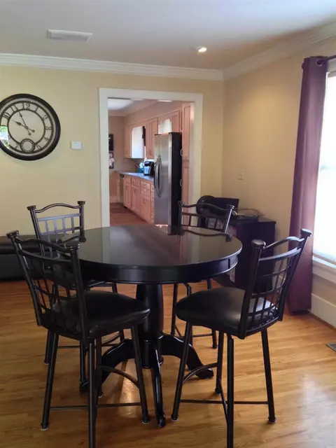 402 S Darst St, Eureka, IL 61530 photo 15