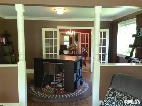 402 S Darst St, Eureka, IL 61530 photo 14