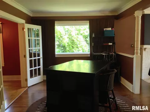 402 S Darst St, Eureka, IL 61530 photo 12