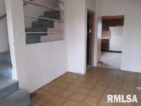 200 Central Ave, Saint David, IL 61563 photo 5