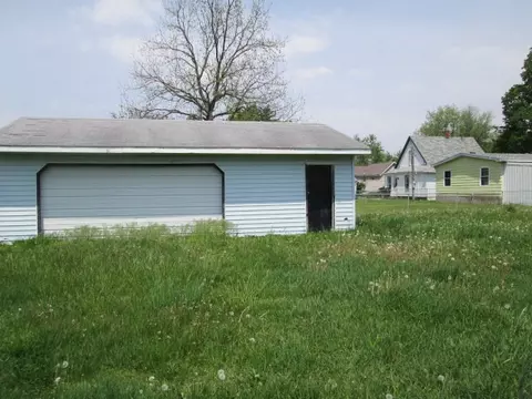 200 Central Ave, Saint David, IL 61563 photo 4