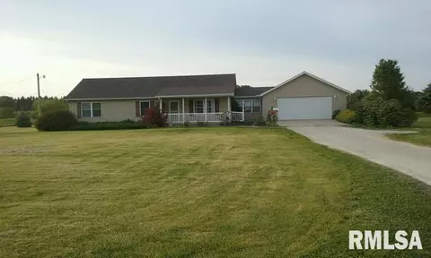 24488 E Rawalt, Canton, IL 61520 photo 1