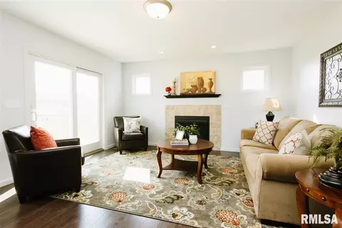 1103 Devon, Washington, IL 61571 photo 15