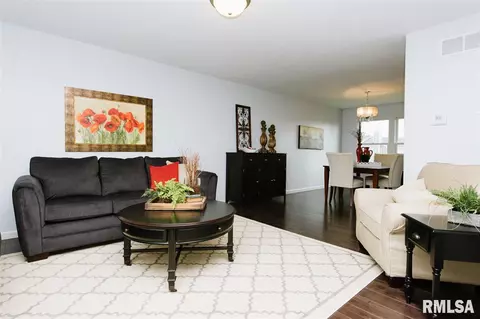 1103 Devon, Washington, IL 61571 photo 6