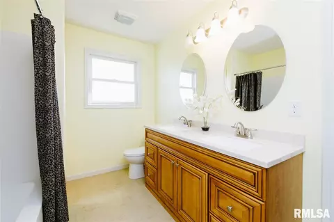 1103 Devon, Washington, IL 61571 photo 27