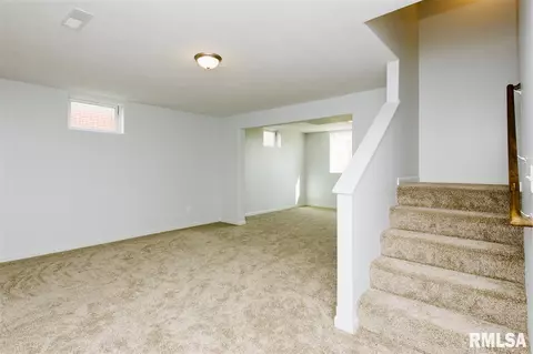 1103 Devon, Washington, IL 61571 photo 31