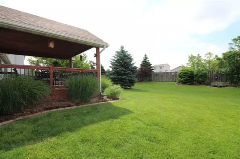 2304 W Marks Pl, Dunlap, IL 61525 photo 29
