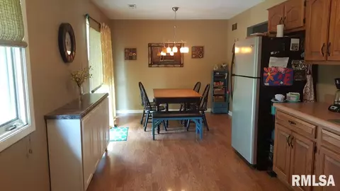 412 Crestview Dr, Metamora, IL 61548 photo 7