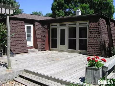 1300 Carolbeth St, Macomb, IL 61455 photo 15