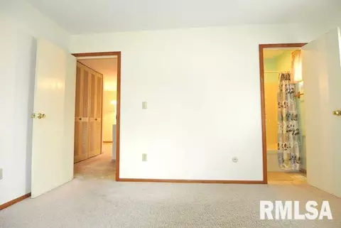 112 Beloit Rd, Marquette Heights, IL 61554 photo 18