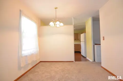 112 Beloit Rd, Marquette Heights, IL 61554 photo 17