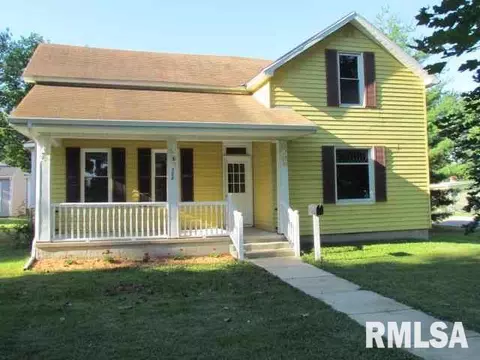 308 W Ct, Eureka, IL 61530 photo 1