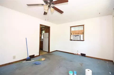 203 W Sunny Ln, Eureka, IL 61530 photo 2