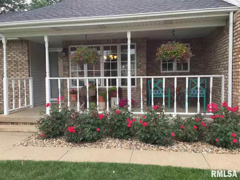 9919 W Guinivere Dr, Mapleton, IL 61547 photo 2