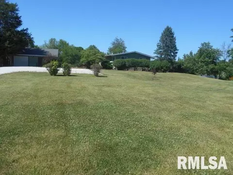15544 E Geronimo Dr, Cuba, IL 61427 photo 1