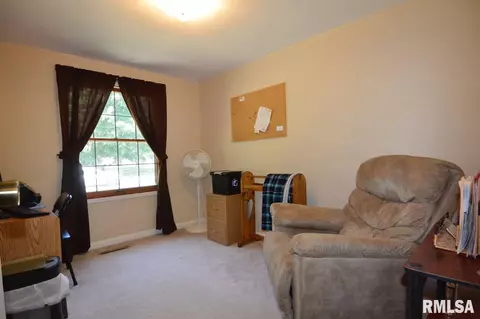 304 N 3rd St, Dunlap, IL 61525 photo 16