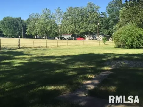 548 Oak, Metamora, IL 61548 photo 3