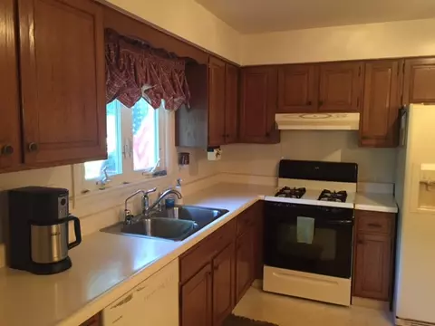548 Oak, Metamora, IL 61548 photo 5