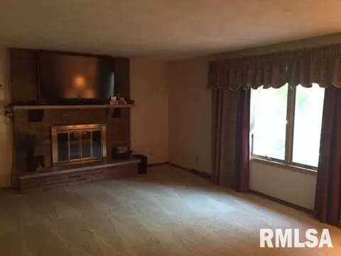 548 Oak, Metamora, IL 61548 photo 4