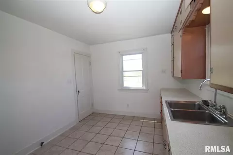 1815 County Road 2400 E, Benson, IL 61516 photo 9