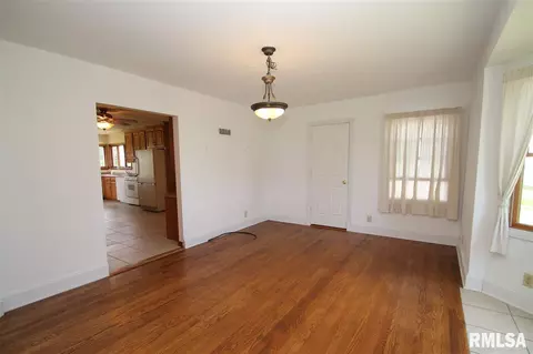 1813 County Road 2400 E, Benson, IL 61516 photo 9