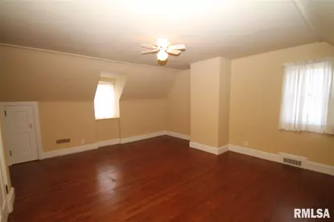 1813 County Road 2400 E, Benson, IL 61516 photo 29