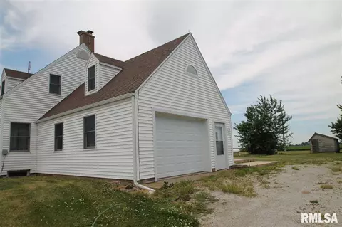 1813 County Road 2400 E, Benson, IL 61516 photo 3