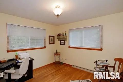 1250 Sunview Dr, Canton, IL 61520 photo 27