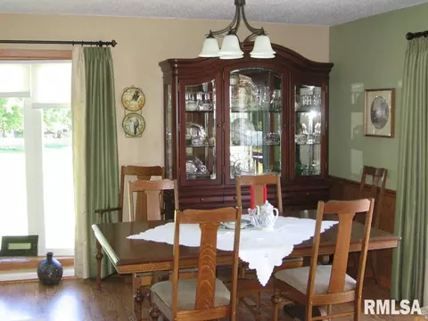 466 Brookhart Bnd, Avon, IL 61415 photo 4