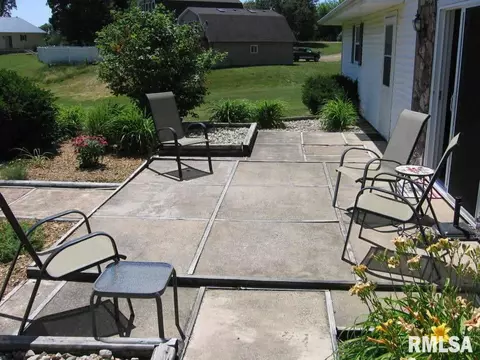 466 Brookhart Bnd, Avon, IL 61415 photo 18