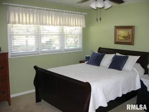 466 Brookhart Bnd, Avon, IL 61415 photo 7