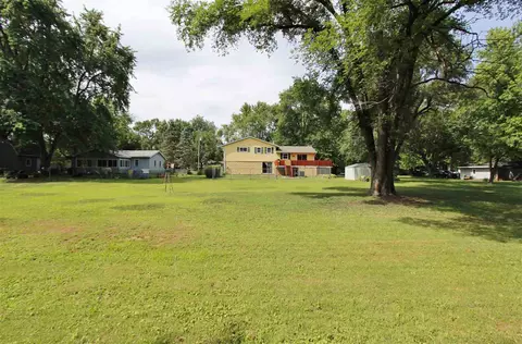 1500 E Beach St, Peoria, IL 61615 photo 33