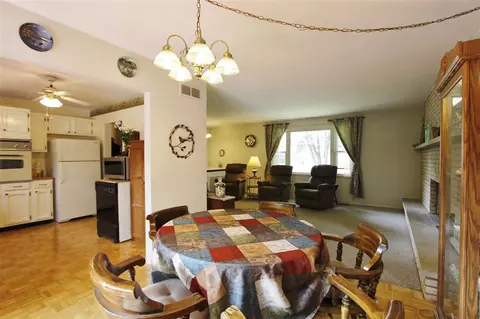 1500 E Beach St, Peoria, IL 61615 photo 10