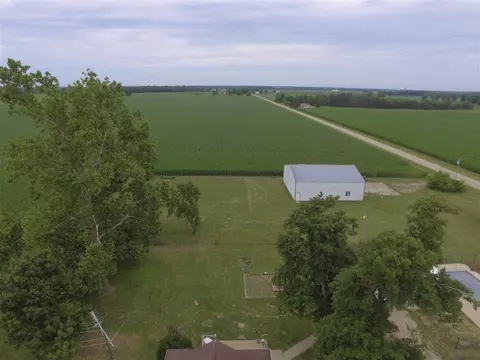11418 W Lancaster Rd, Mapleton, IL 61547 photo 2