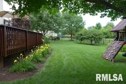 712 S Prairieview Dr, Dunlap, IL 61525 photo 32