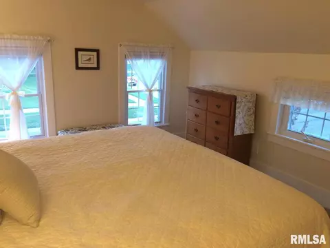 313 E Adams St, Morton, IL 61550 photo 22