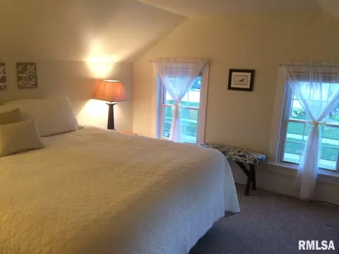 313 E Adams St, Morton, IL 61550 photo 23