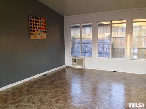 504 W Gloria Dr, Eureka, IL 61530 photo 13