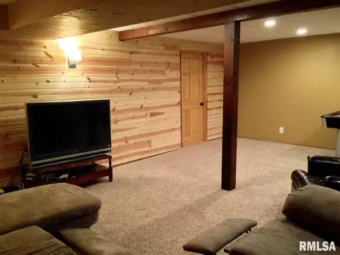 504 W Gloria Dr, Eureka, IL 61530 photo 23