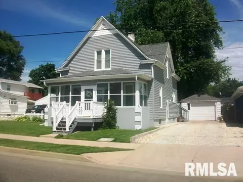 47 S 5th St, Canton, IL 61520 photo 1