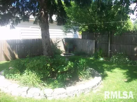 47 S 5th St, Canton, IL 61520 photo 32