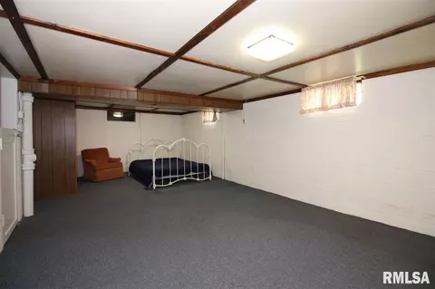 519 E Willcox Ave, Peoria, IL 61603 photo 14
