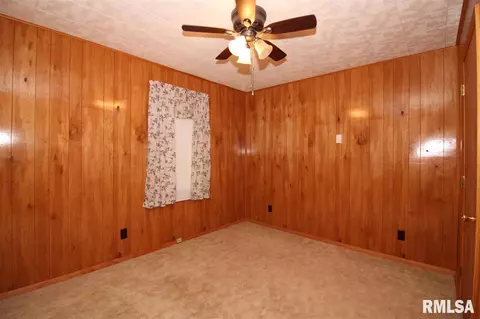 206 E 7th St, Glasford, IL 61533 photo 10