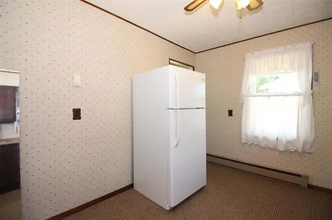 206 E 7th St, Glasford, IL 61533 photo 8