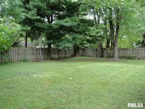 262 Jana Rd, Macomb, IL 61455 photo 28