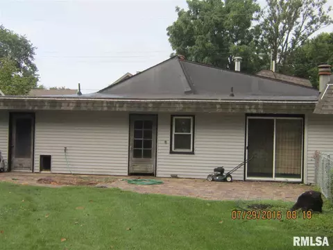 413 E Monroe St, Morton, IL 61550 photo 3