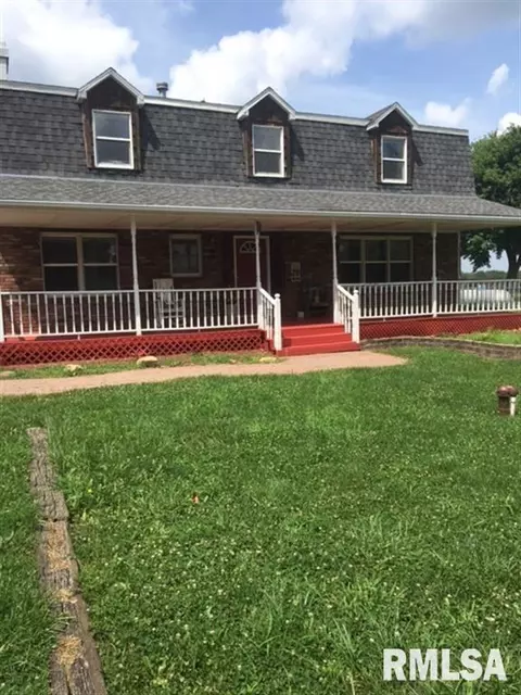 13127 Walnut St, Manito, IL 61546 photo 2