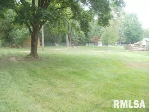 1465 E Sycamore, Canton, IL 61520 photo 29