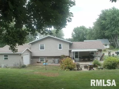 1465 E Sycamore, Canton, IL 61520 photo 28